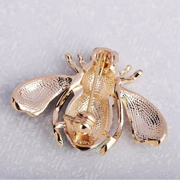 VQ Enamel Bee Brooch - Picture 3 of 7